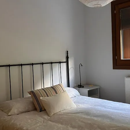 Bpirineos-llardana Appartement Benasque